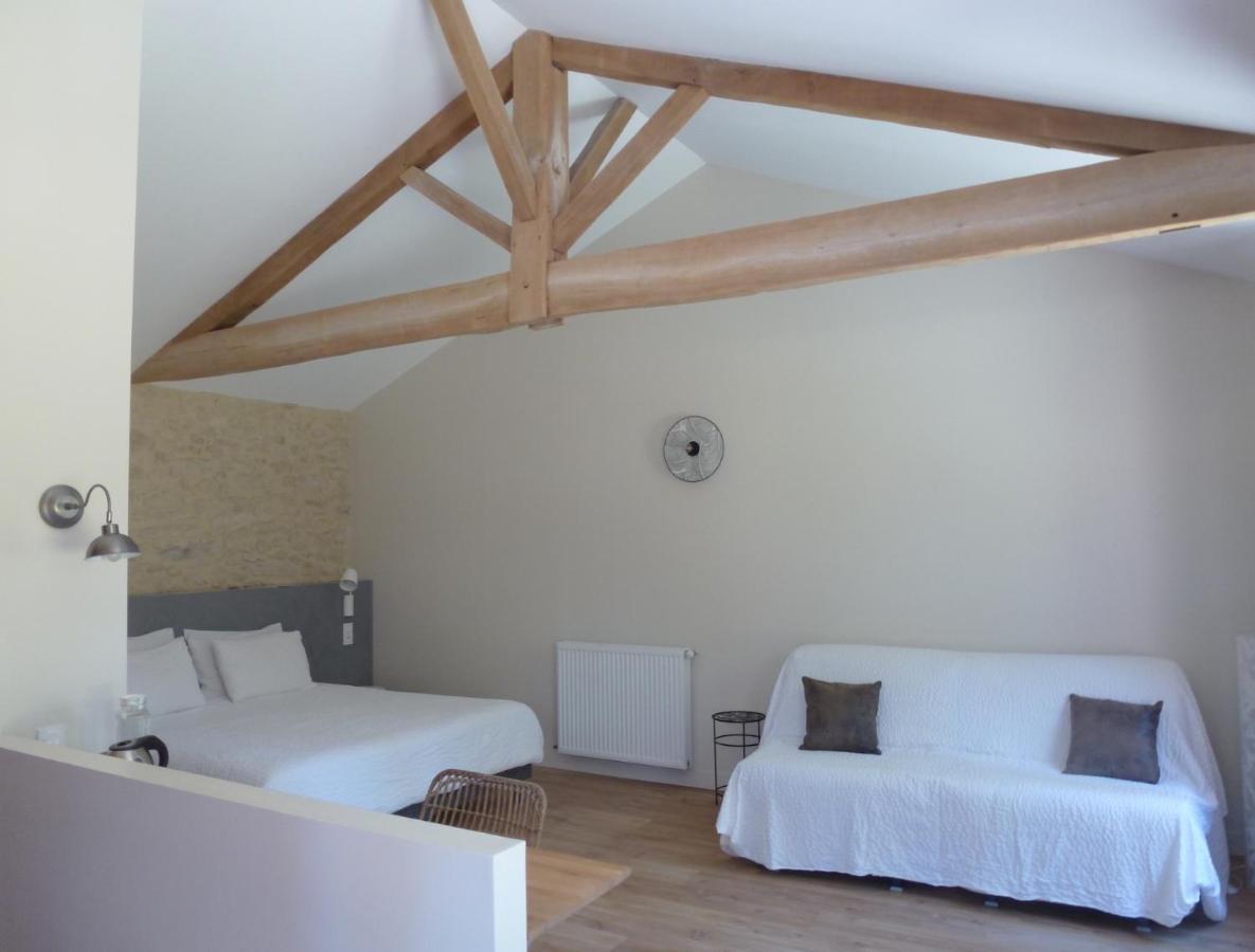 Bed and Breakfast Au Petit Grain Coutures  Екстер'єр фото